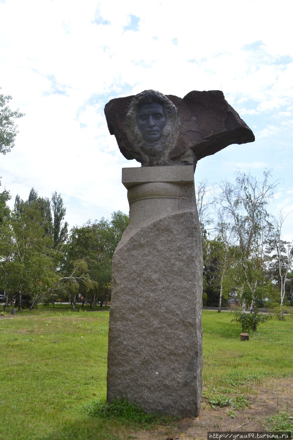 Памятник А.С.Пушкину Волгоград, Россия