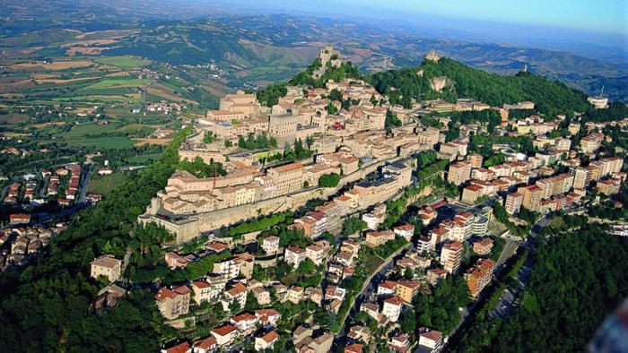 Исторический центр города Сан-Марино / Historic Center of San Marino