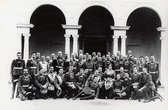 Император  Николай II  с офицерами 51-го пехотного Литовского полка. Ливадия. 1912 г. 
(Фото из Интернета)