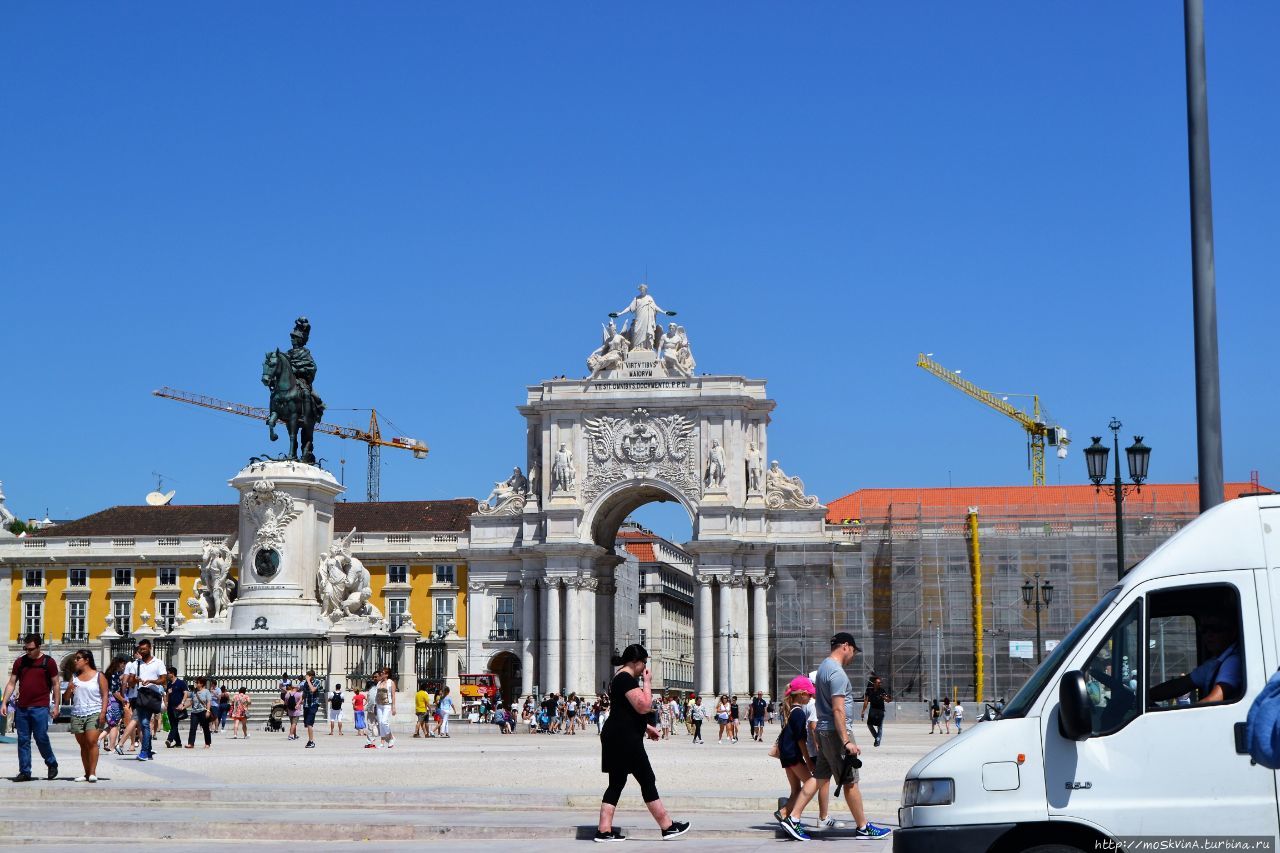Площадь Коммерции в Лиссабоне, Португалия