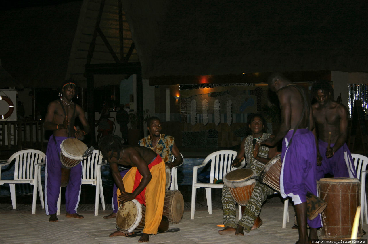 Гамбия  Танцы Коту, Гамбия