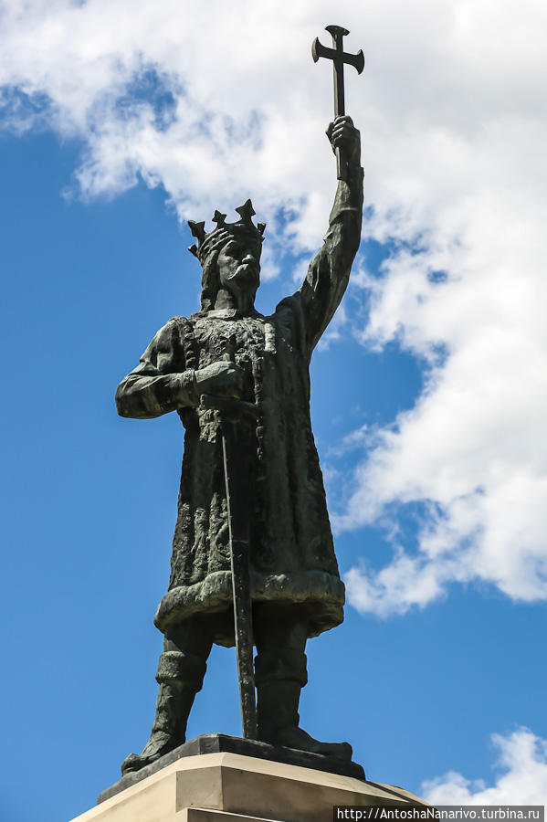 Памятник Штефану Великому. Кишинёв, Молдова