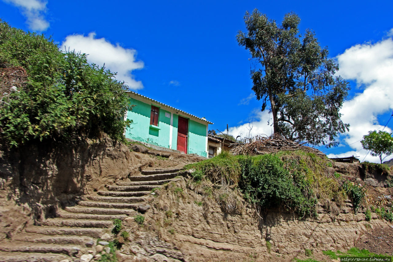 Zumbahue — есть и такой городок Сумбауа, Эквадор
