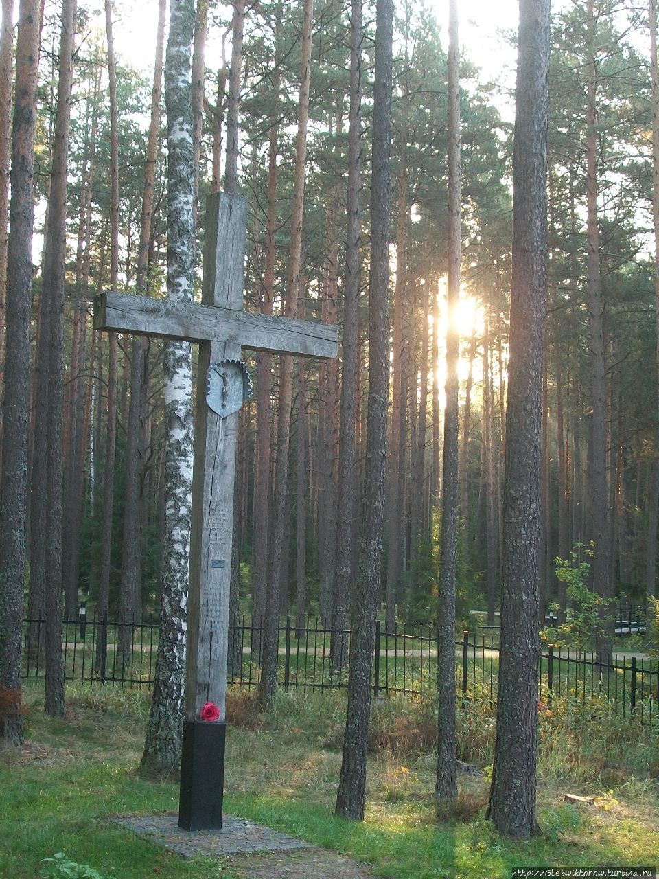 Посещение Катыни сентябрьским утром Катынь, Россия