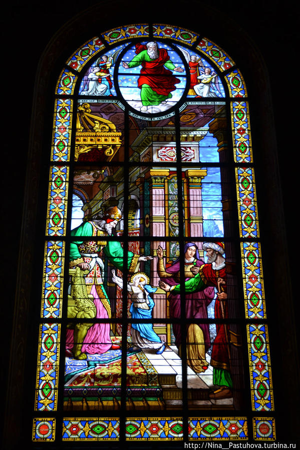 Кафедральный  собор  святого  Людовика Ля-Рошель, Франция