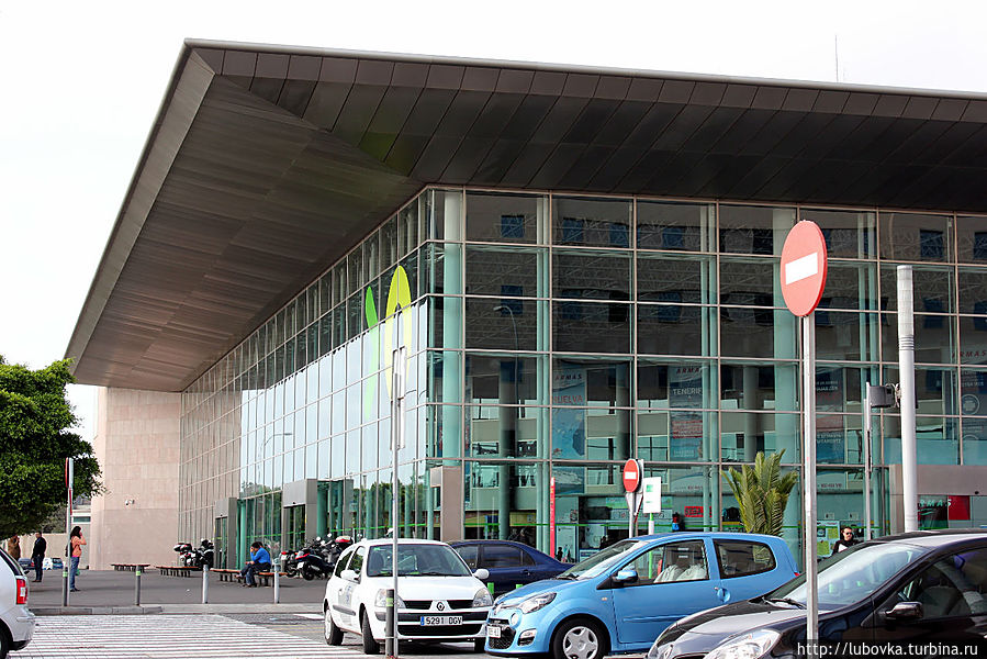 Многоуровневый автовокзал Intercambiador.