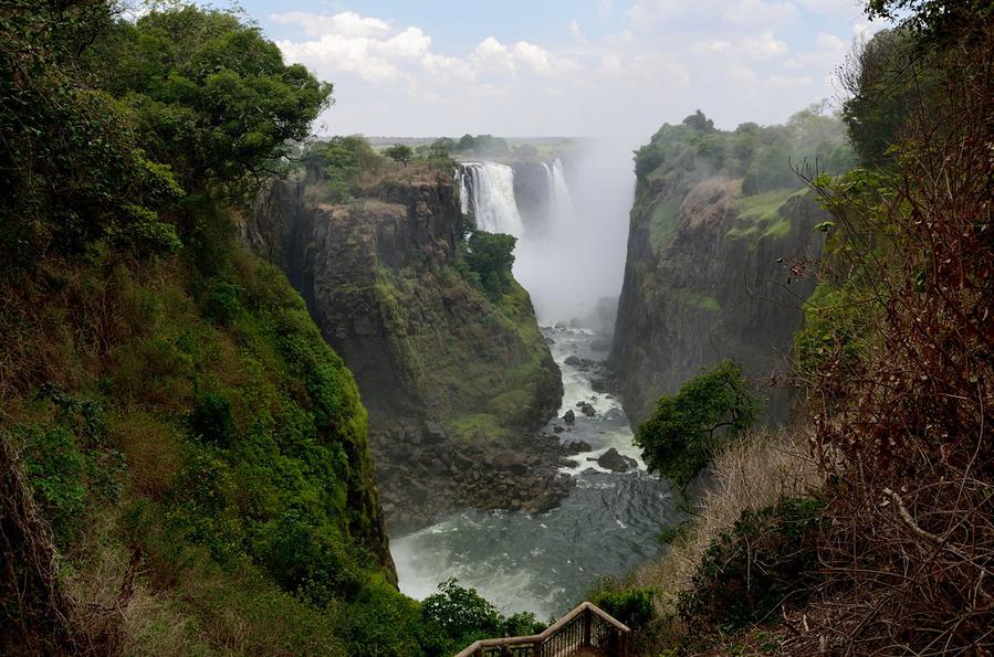 Водопад Виктория Виктория-Фоллс, Зимбабве