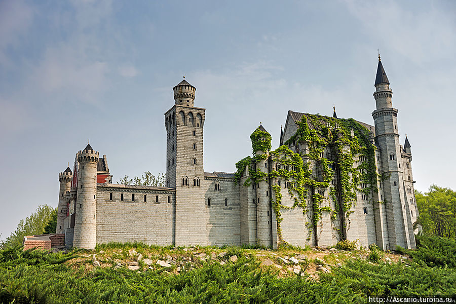 Замок Нойшванштайн в Германии Пекин, Китай