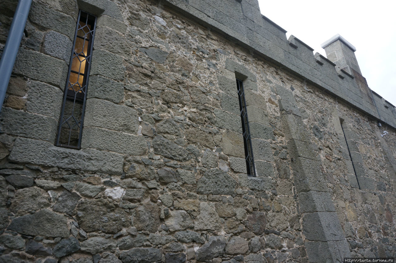 шуваловский флигель воронцовского дворца в алупке