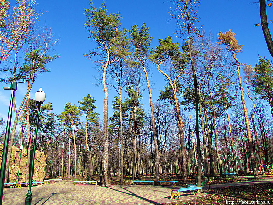 Парк Горького, детский городок Харьков, Украина