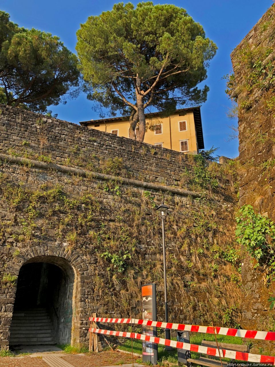Крепость Борго (Крепость Гориции) Горициа, Италия
