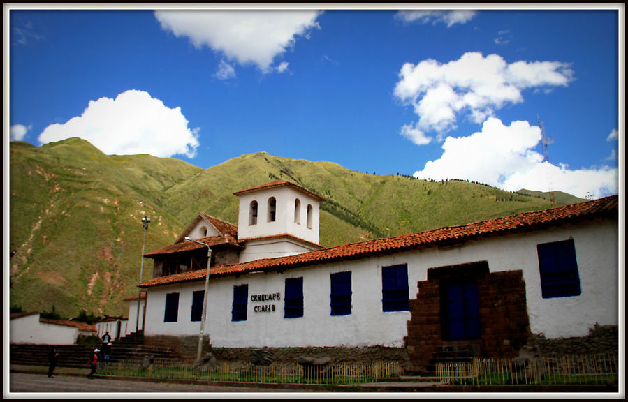 В 2008 году, WMF выделило средства для разработки и реализации комплексного плана сохранения церкви, чтобы восстановить его крышу, стены, потолки, часовню, фрески, и художественные произведения. Андауайлияс, Перу