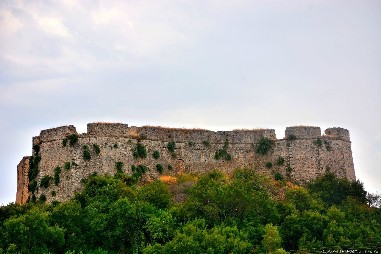 Крепость Санта Мавра Лефкада, остров Лефкас, Греция