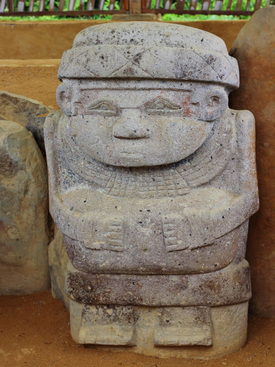 Археологический парк Альто-де-лас-Пьедрас Иснос, Колумбия Археологический парк Альто-де-лас-Пьедрас Иснос, Колумбия