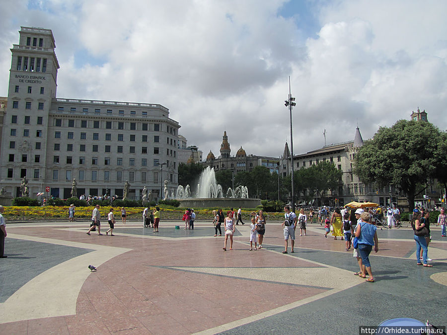 Площадь Каталонии в Барселоне — центральнее не бывает Барселона, Испания