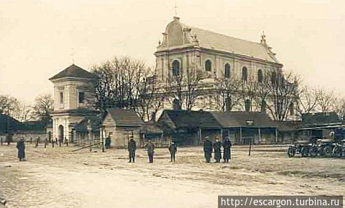 Костел Св. Иоанна Крестителя.
источник: T. Wiśniewski, фото неизв. немецкого солдата, 1915 г. Гольшаны, Беларусь