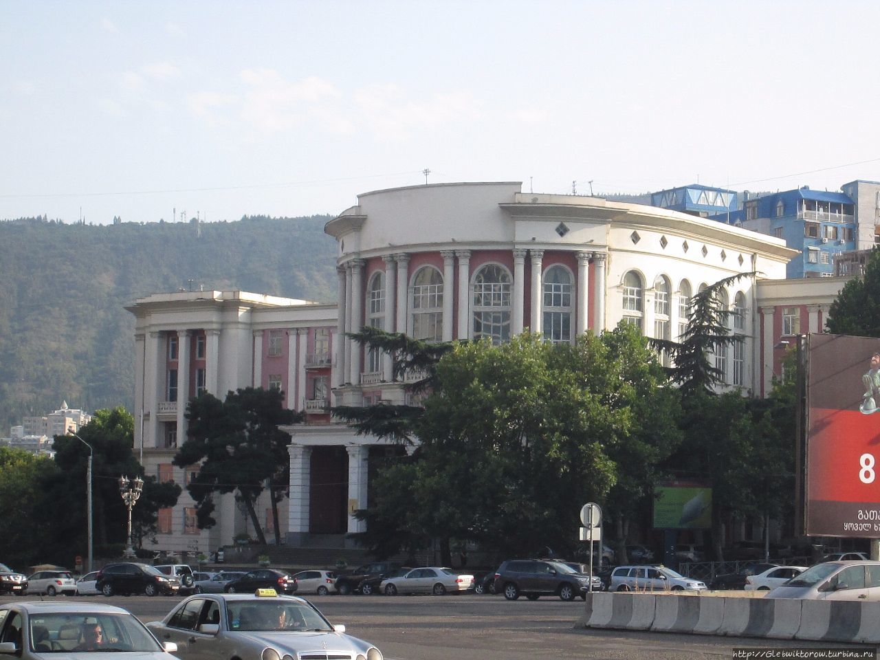 Прогулка от площади героев до Технического университета Тбилиси, Грузия