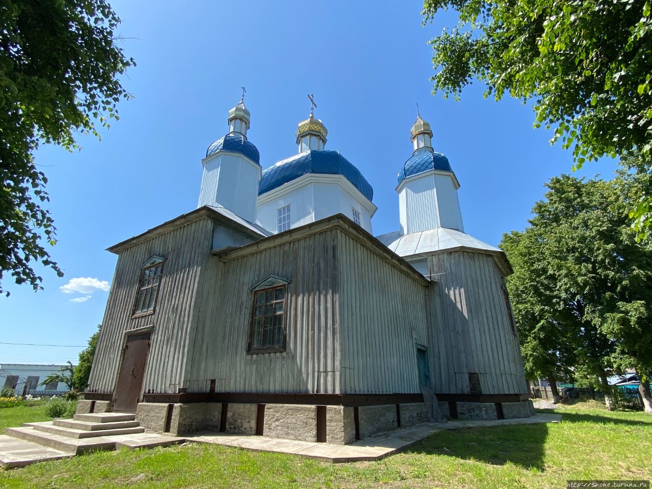 Воскресенская церковь Лебедин, Украина