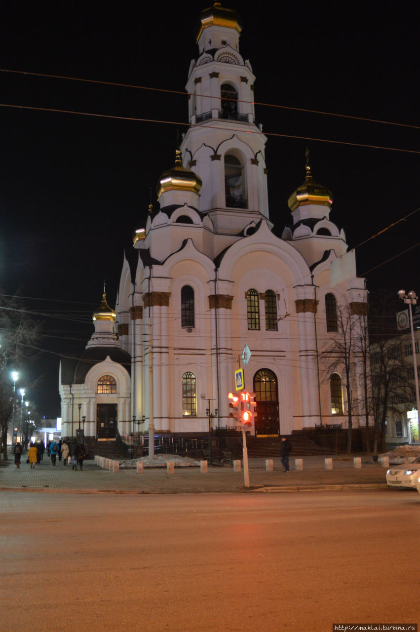 Храм-колокольня Большой Златоуст. Екатеринбург, Россия