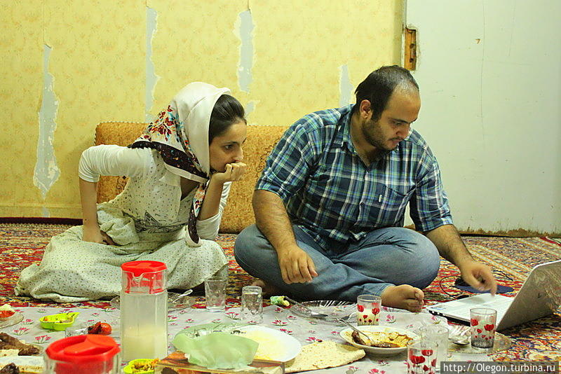 Брат с сестрой Хорремабад, Иран