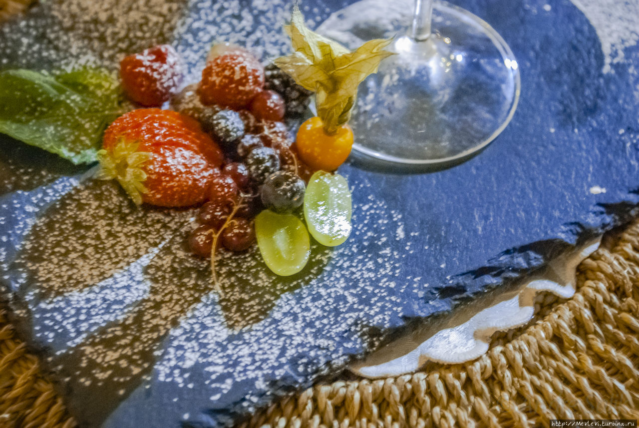 Улица, Тоскана, ночь Ареццо, Италия