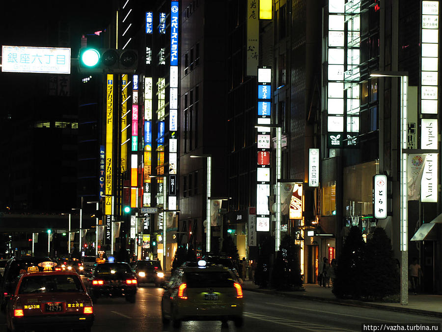 Огни вечерней Гинзы. Токио, Япония