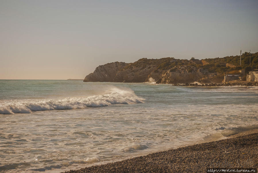 Шторм на Средиземном Ситжес, Испания
