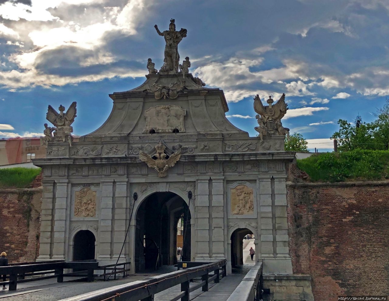 Крепость Альба-Каролина Алба-Юлия, Румыния