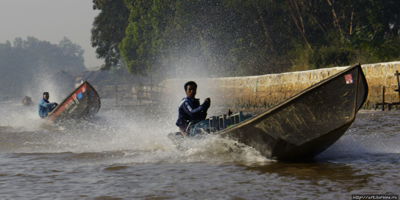 По каналам гоняют лихачи. Озеро Инле, Мьянма