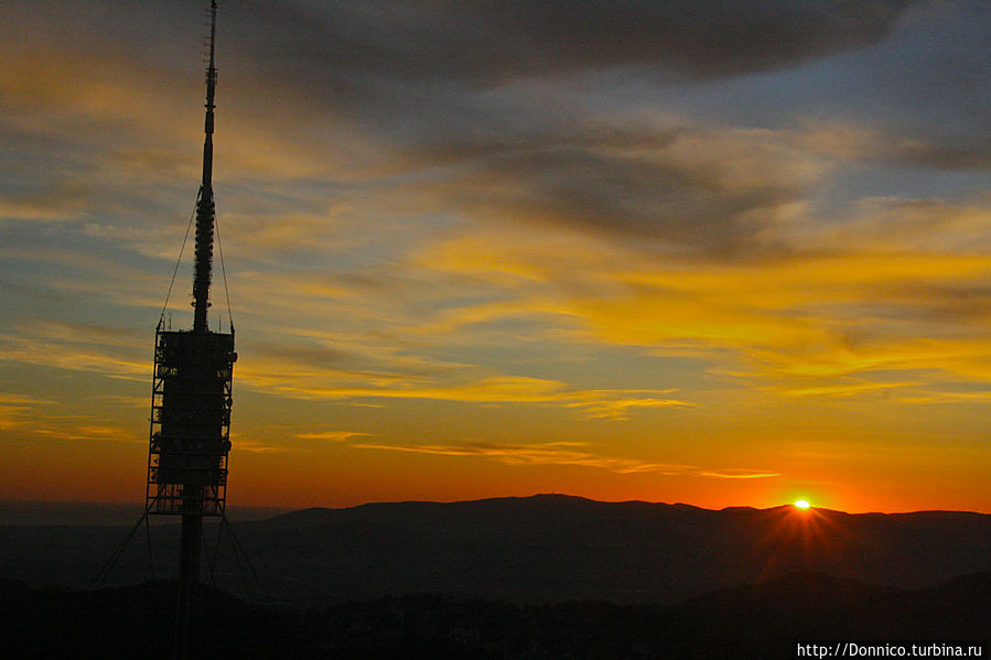 Посмотреть на закат с вершины Тибидабо Барселона, Испания