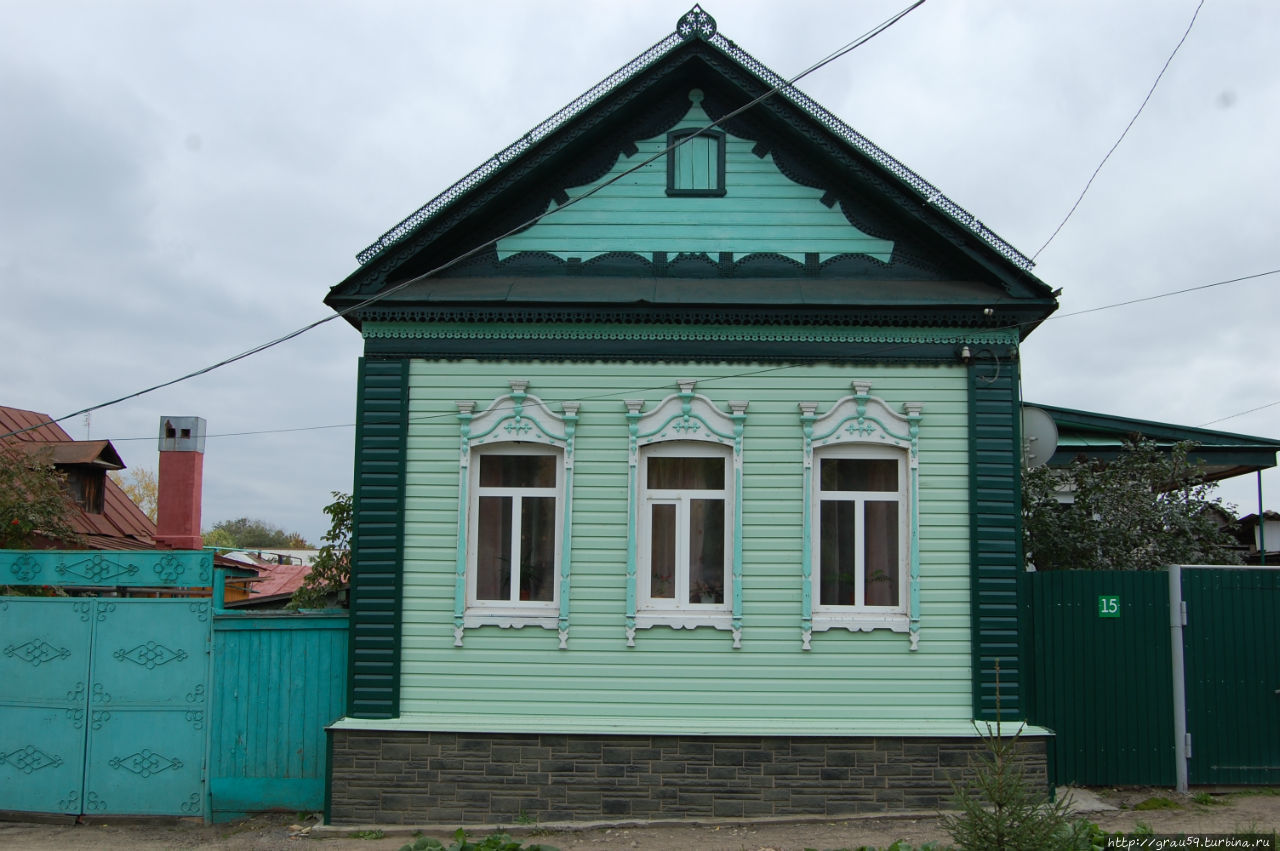 Дополнительная красота деревянного дома-хвалынские наличники Хвалынск, Россия