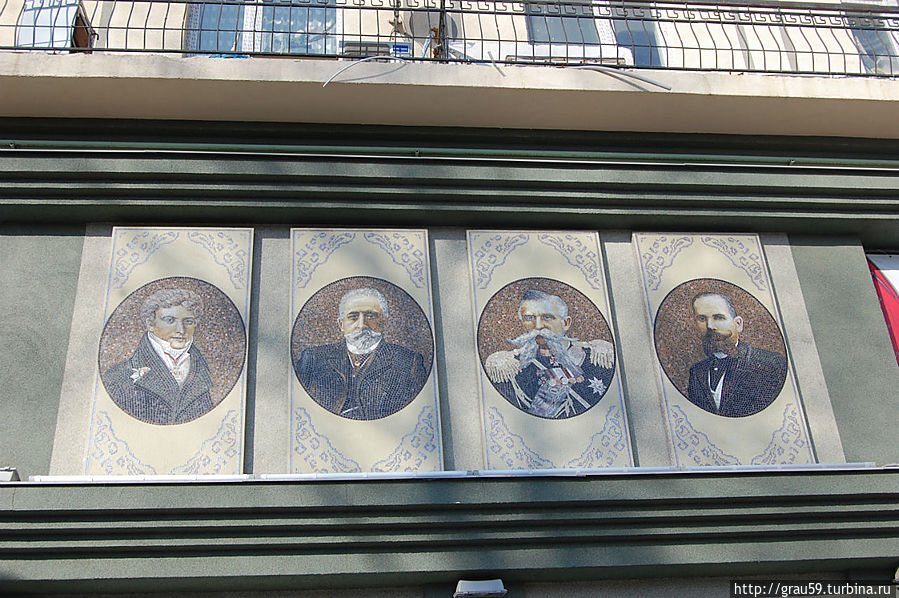 Мозаичное панно с портретами губернаторов