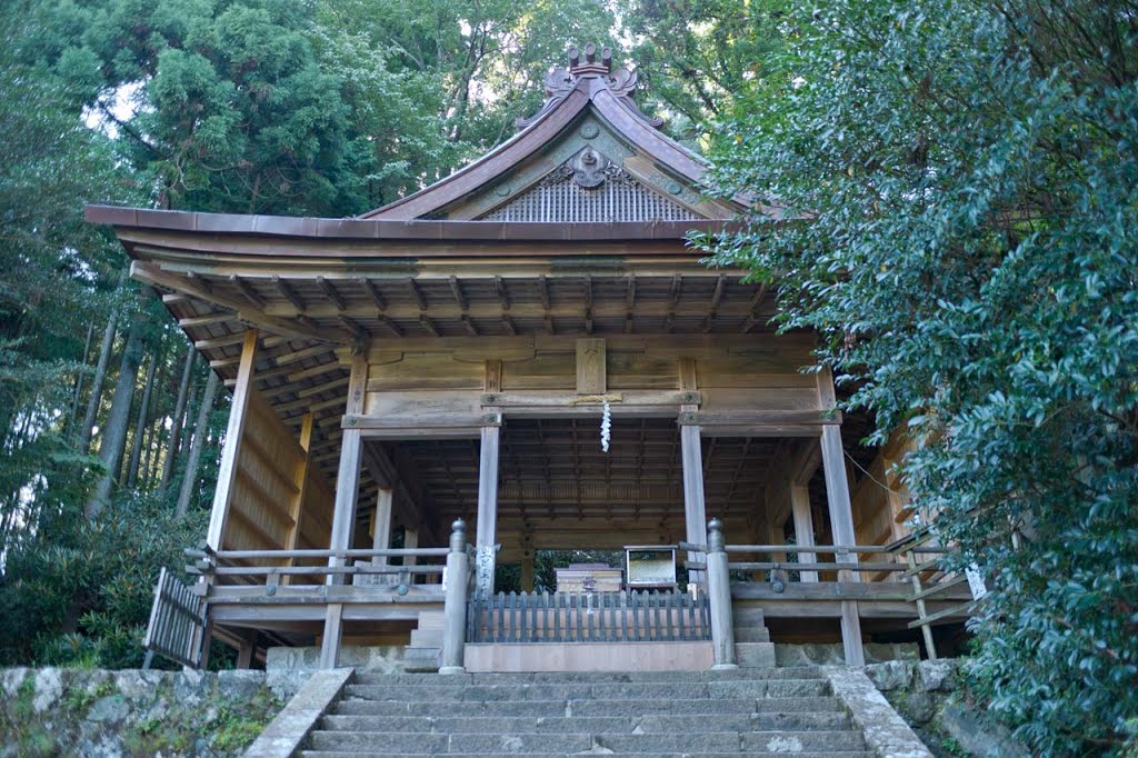 Храм Кинпу / Kinpu Shrine (金峯神社)