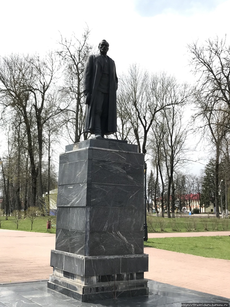 Железный Феликс в городе имени себя