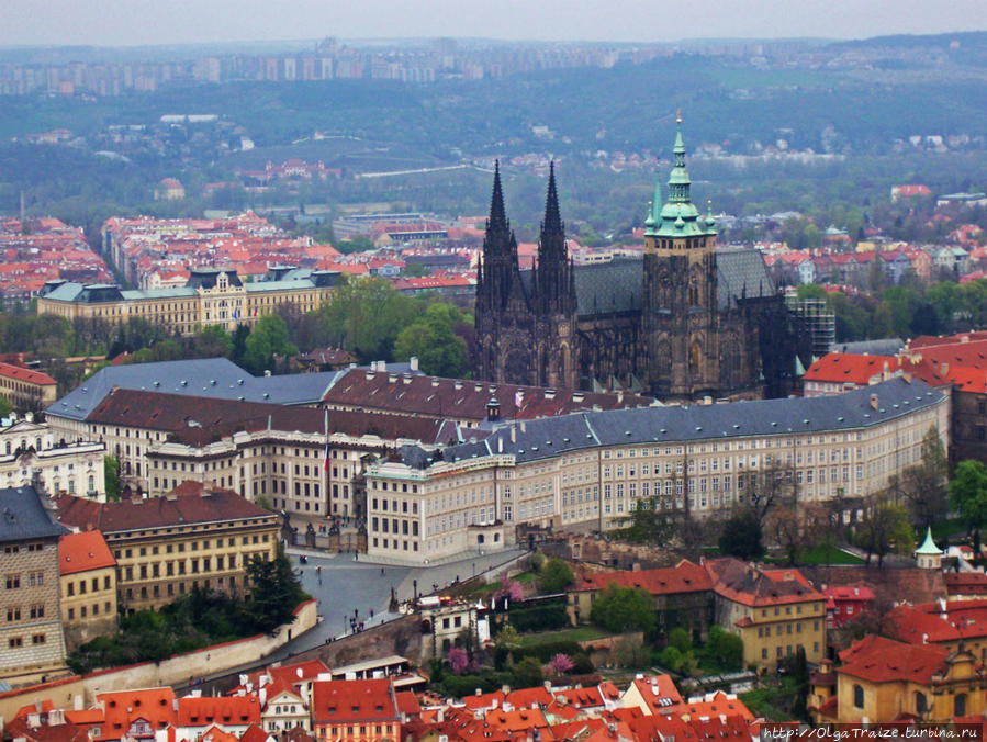 Петршинская или туристическая башня Праги Прага, Чехия