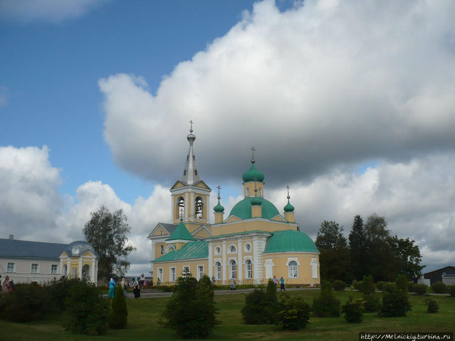 Введено-Оятский женский монастырь