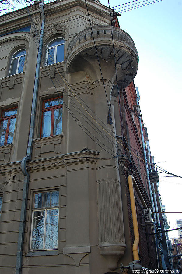 Доходный дом Ананьева ( Вольская, 97).Детали