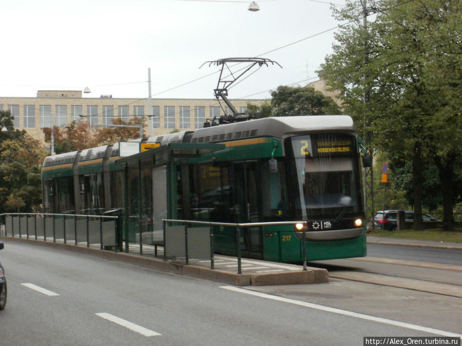 Трамвай Bombardier Variotram MLRV1 построен в 2000 году Хельсинки, Финляндия