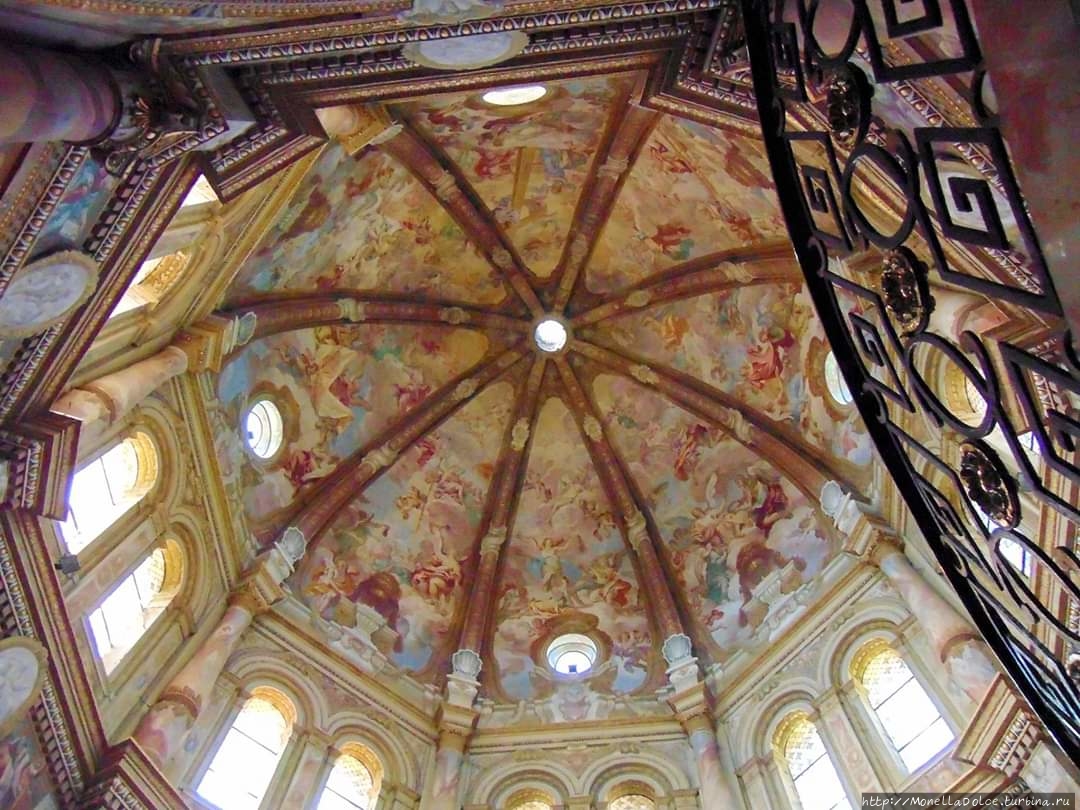 Сантуарио ди Санта Мариа дэлла Крочэ (Крема) Кремона, Италия