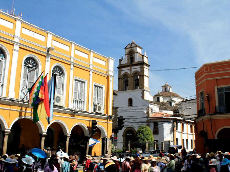 Площадь 14-го Сентября Кочабамба, Боливия