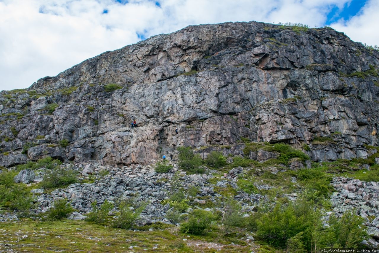 Несколько матерное название высшей точки Швеции — Кебнекайсе Тарфала, Швеция