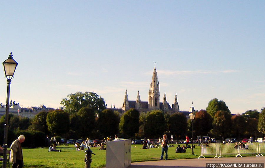 Дворцовая площадь Героев Хофбурга Вена, Австрия