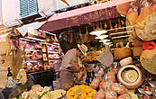 Болонцы называют это место Mercato di Mezzo , что означает рынок.