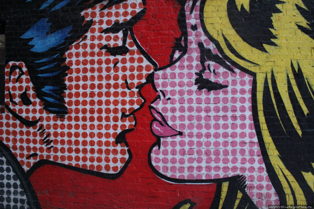 А места для поцелуев  — в Красном Октябре. Москва, Россия