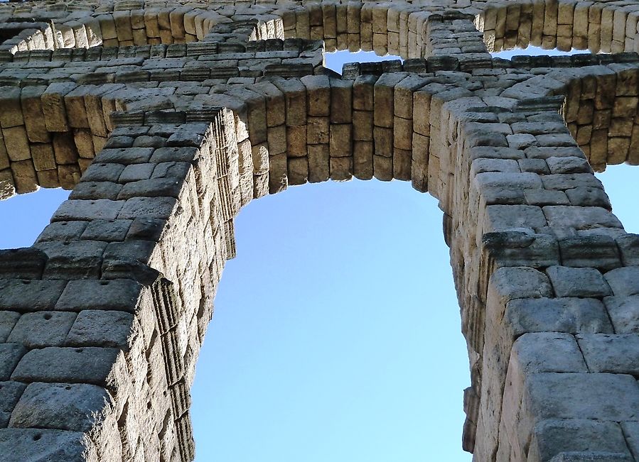 Про Акведук Сеговия, Испания