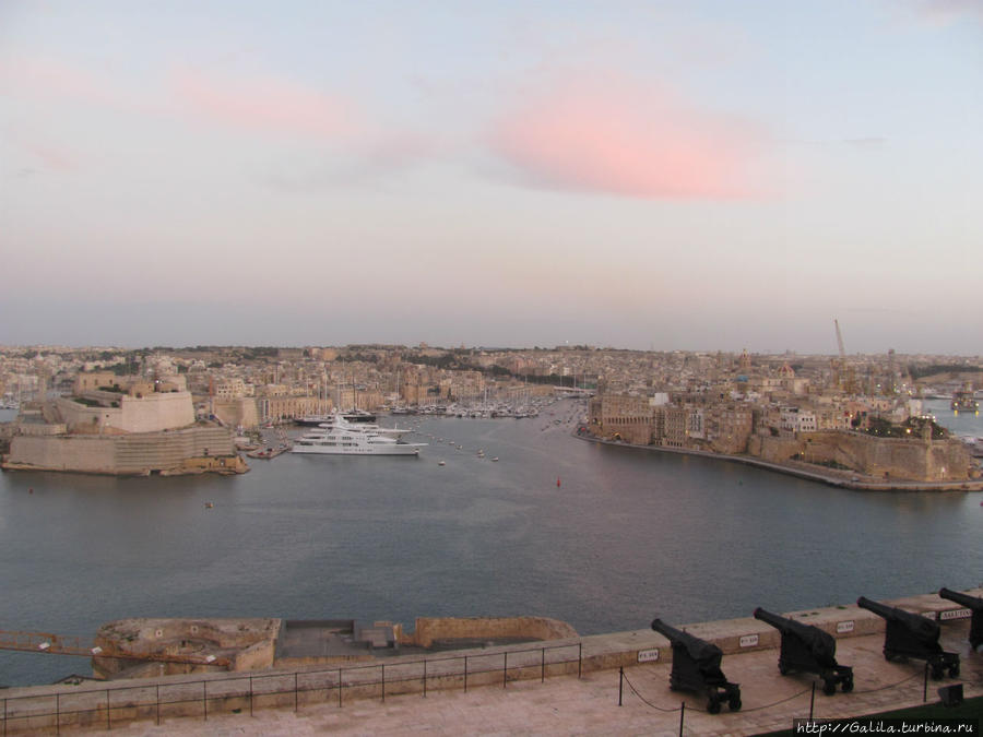 Розовые облака. Мальта