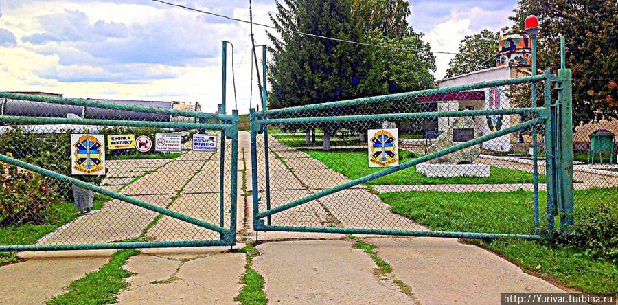 Вот за этими воротами и таилась смерть миллионов землян Первомайск, Украина