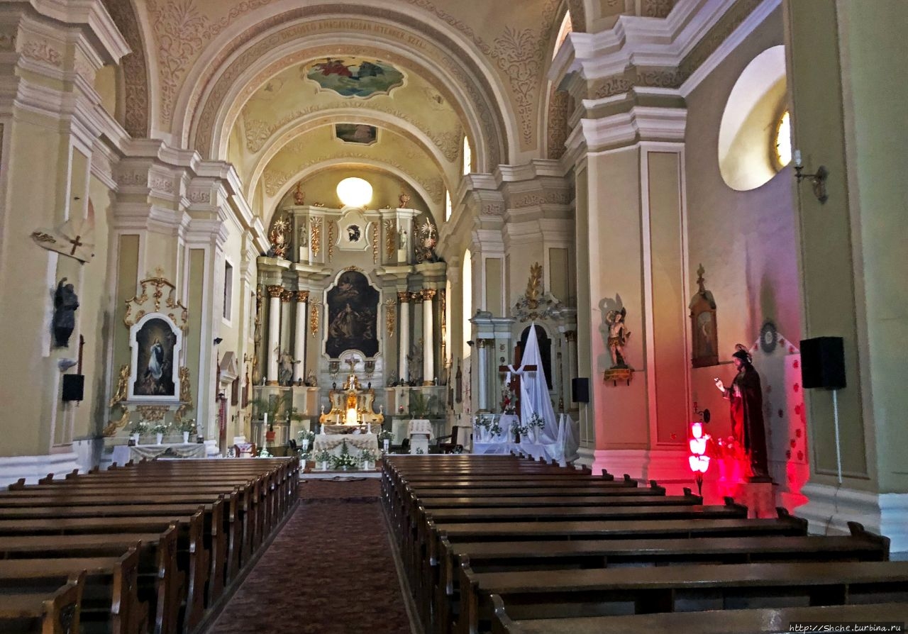 Церковь Святой Елизаветы Венгерской Аюд, Румыния