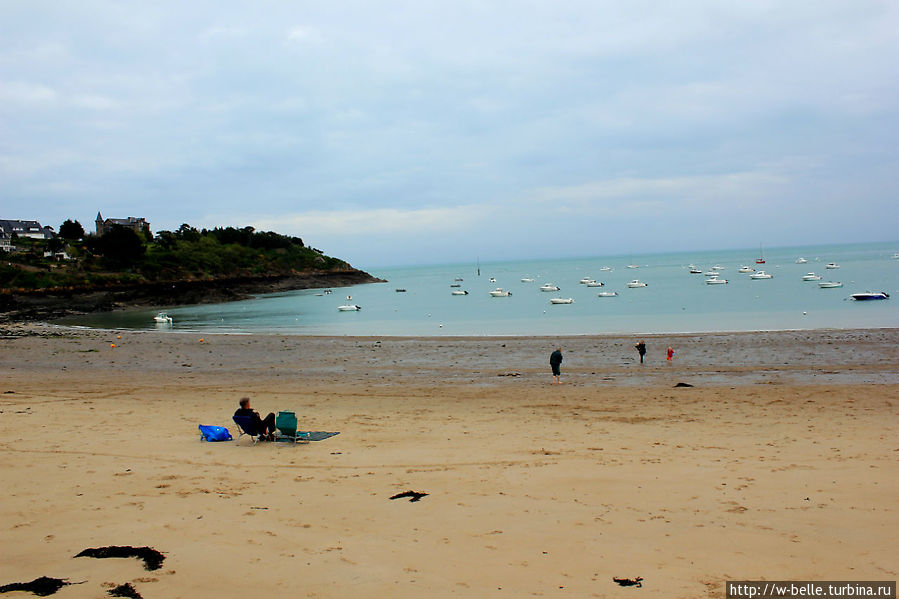 Окрестности и песчаные пляжи Канкаля Канкаль, Франция