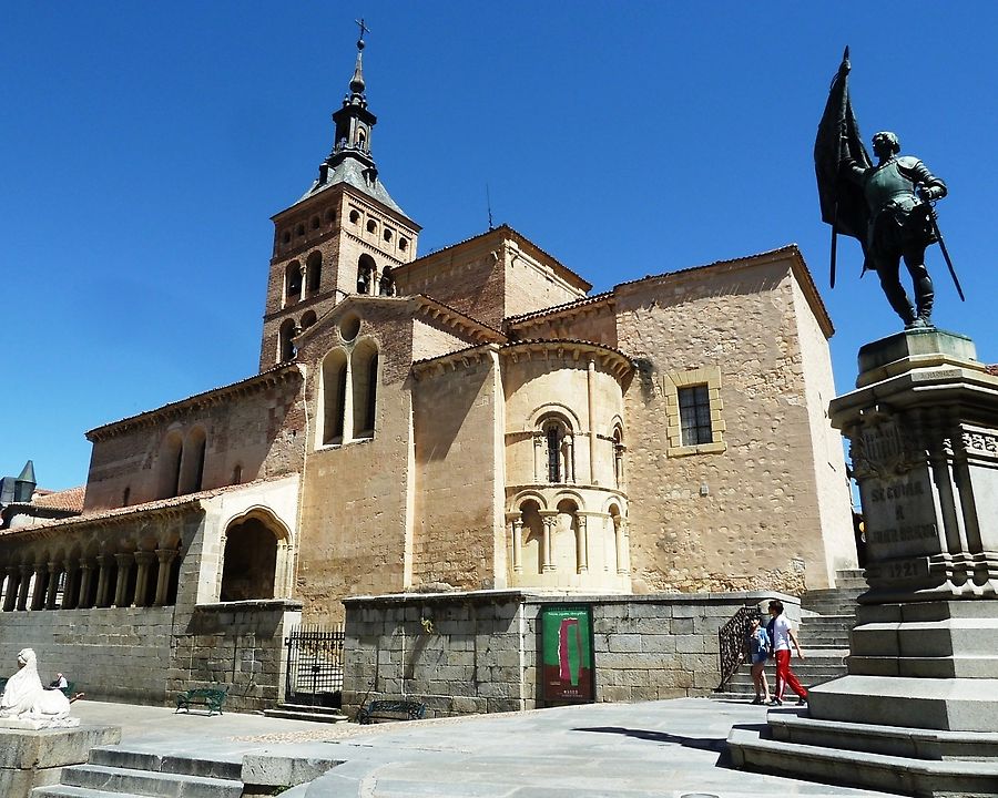 Про церкви Сеговия, Испания